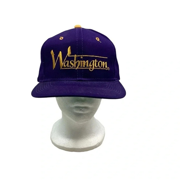 Vintage Washington Huskies snapback hat